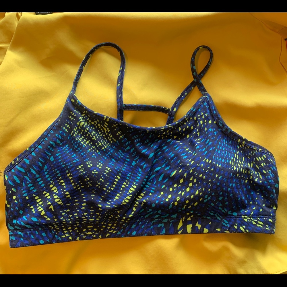 Fabletics Sports Bra Size L
